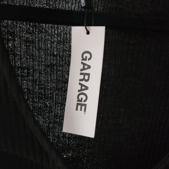 Garage Peek a boo crop top - Picture 7 of 7